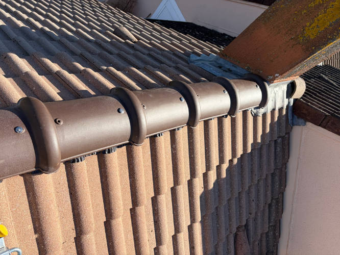 Travaux de toiture à Breuillet — TG Couverture